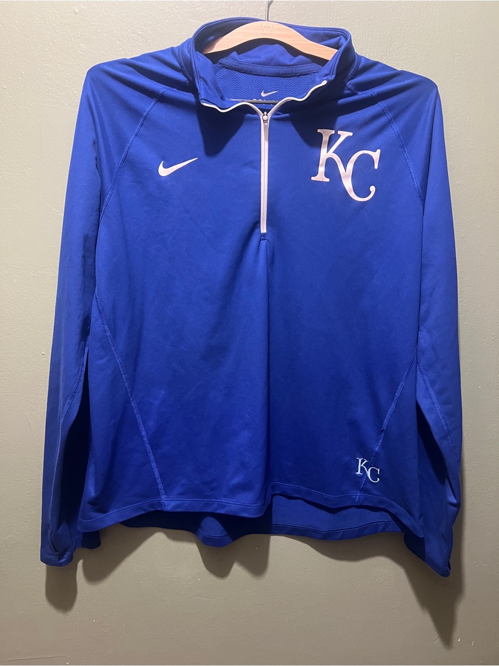 Kansas City Royals Nike Dri-FIT half-zip pullover